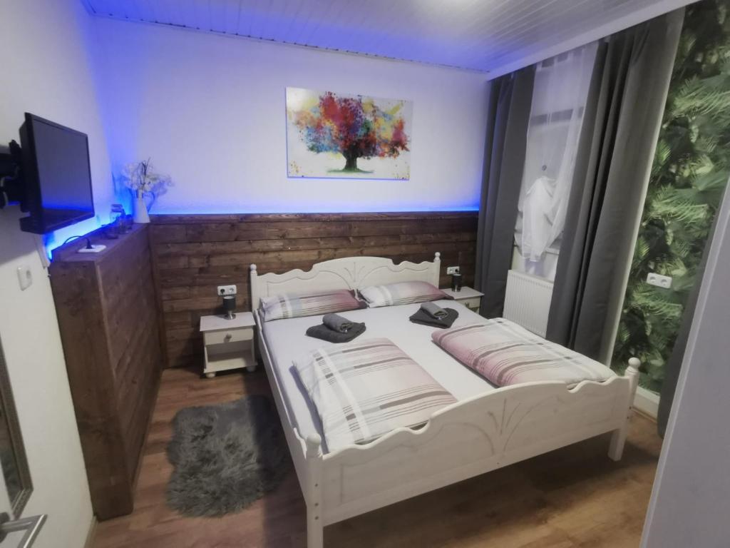 A bed or beds in a room at Ferienwohnung Rotheneder- Rupp