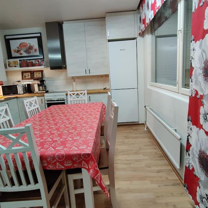 Nilsiä city, Tahko, 80 m2 - Appartement Met Drie Slaapkamers