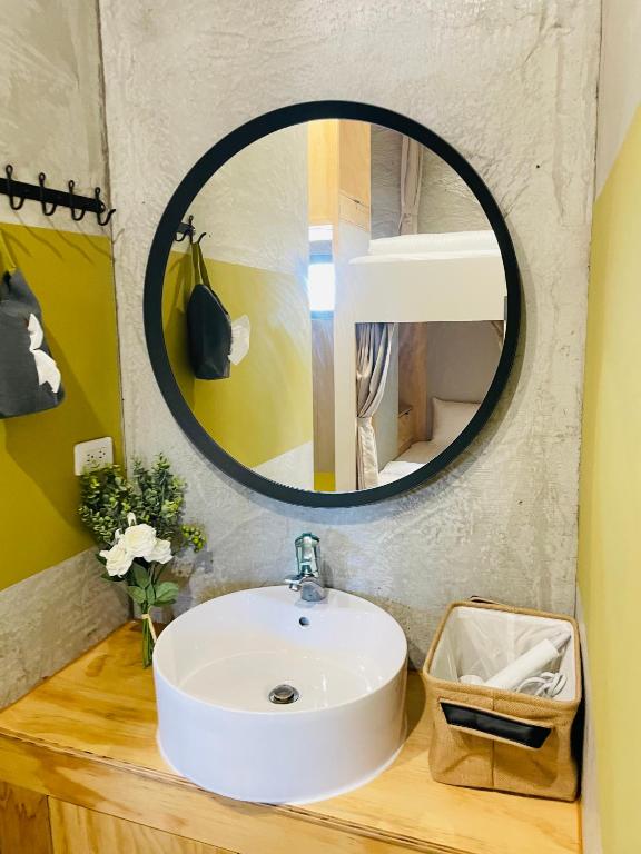 Ένα μπάνιο στο 好好睡 GOOD Hostel