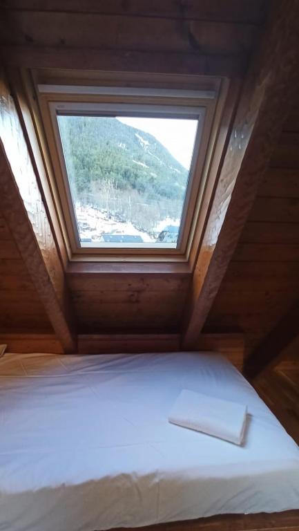 Postel nebo postele na pokoji v ubytování Tredós, Casa adosada. Baqueira