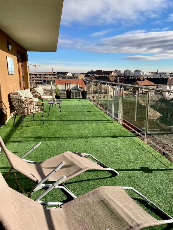 Downtown Penthouse Budapest - Penthouse Apartment