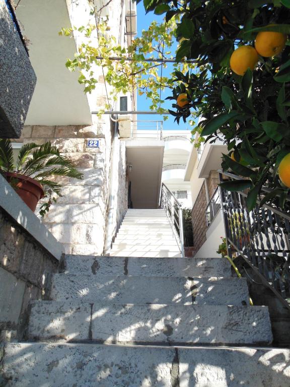Fotografie z fotogalerie ubytování Apartments Grloman v destinaci Sveti Stefan