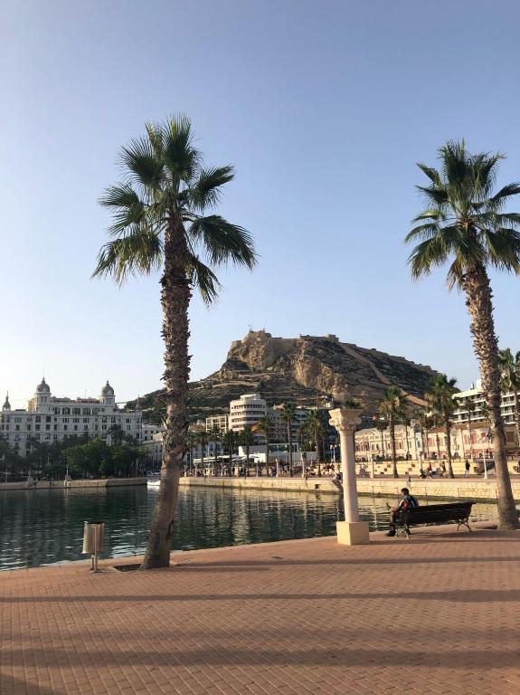 La Bahia - Los Arenales del Sol, Arenales del Sol – Updated ...