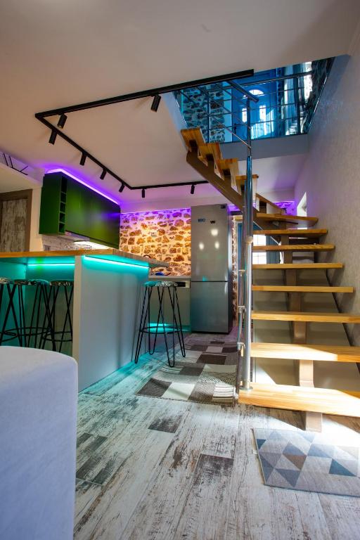 Fotografie z fotogalerie ubytování ΒΙΛΛΑ ΤΟ ΠΕΤΡΙΝΟ stone bild villa full equipment v destinaci Nafpaktos