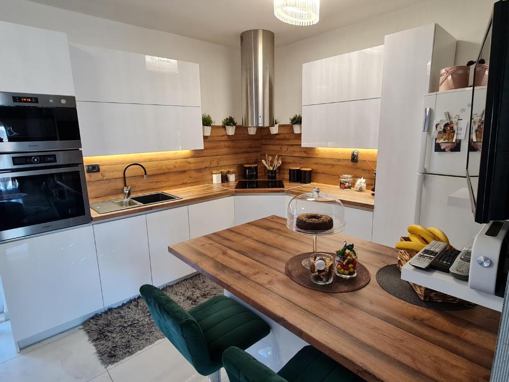 Kuchyňa alebo kuchynka v ubytovaní Luxury Apartments Mia