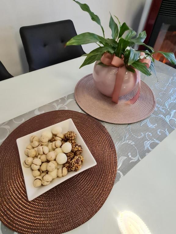 Jedlo v apartmáne alebo blízkom okolí