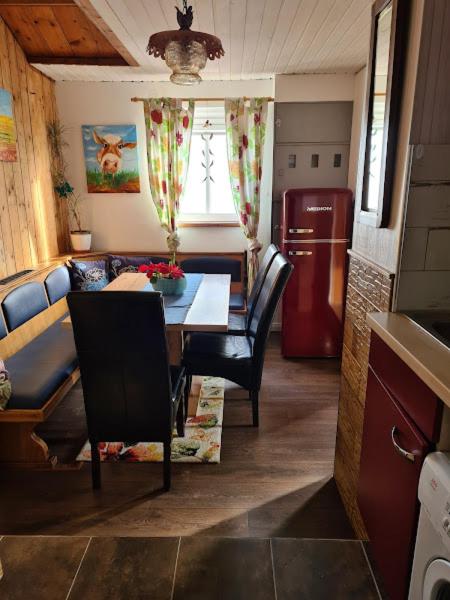 Kuchyňa alebo kuchynka v ubytovaní Alexandra Appartement