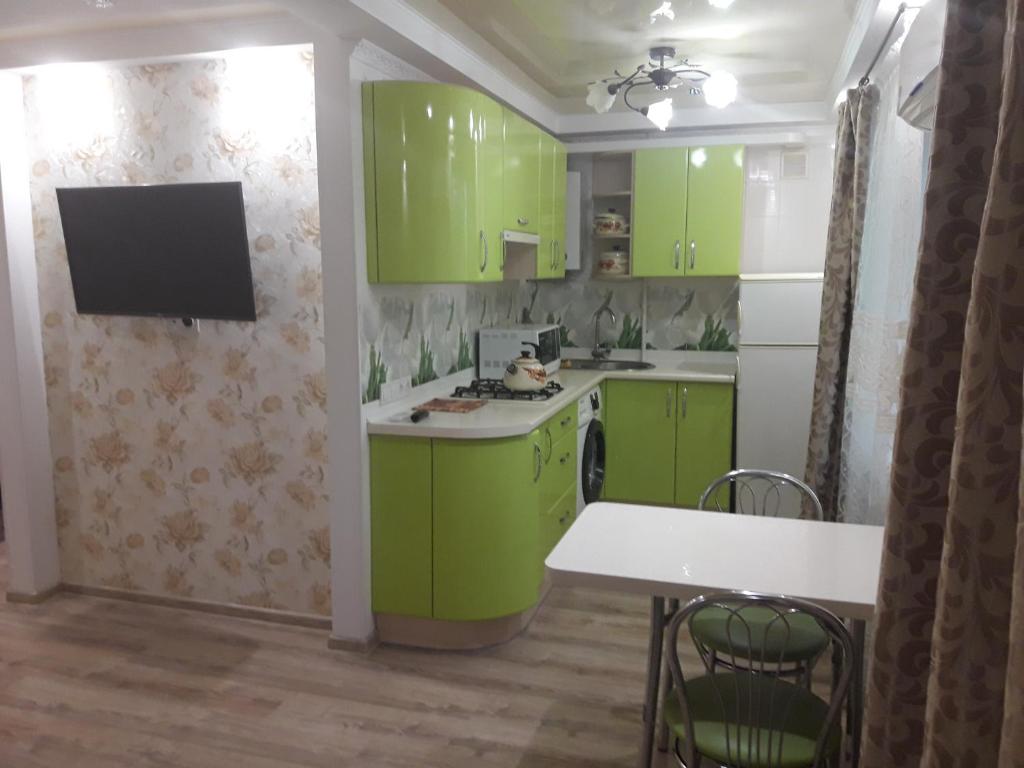 Uiutnaia studiia v tsentre goroda kramators k - Housity