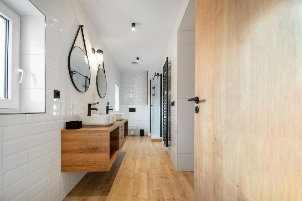 Vista Apartments - 18