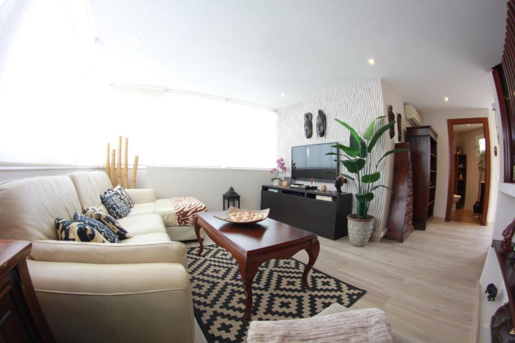 Posedenie v ubytovaní La Carihuela Ethnic Apartment Torremolinos
