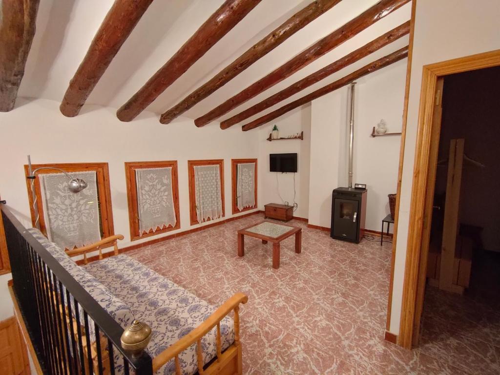 TV a/nebo společenská místnost v ubytování Casa el Ferrer