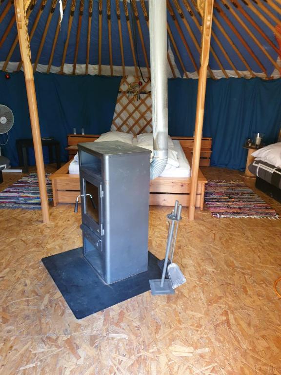 Yourtes 6 personnes proche provins et disney, Bannost – Updated 2023 Prices