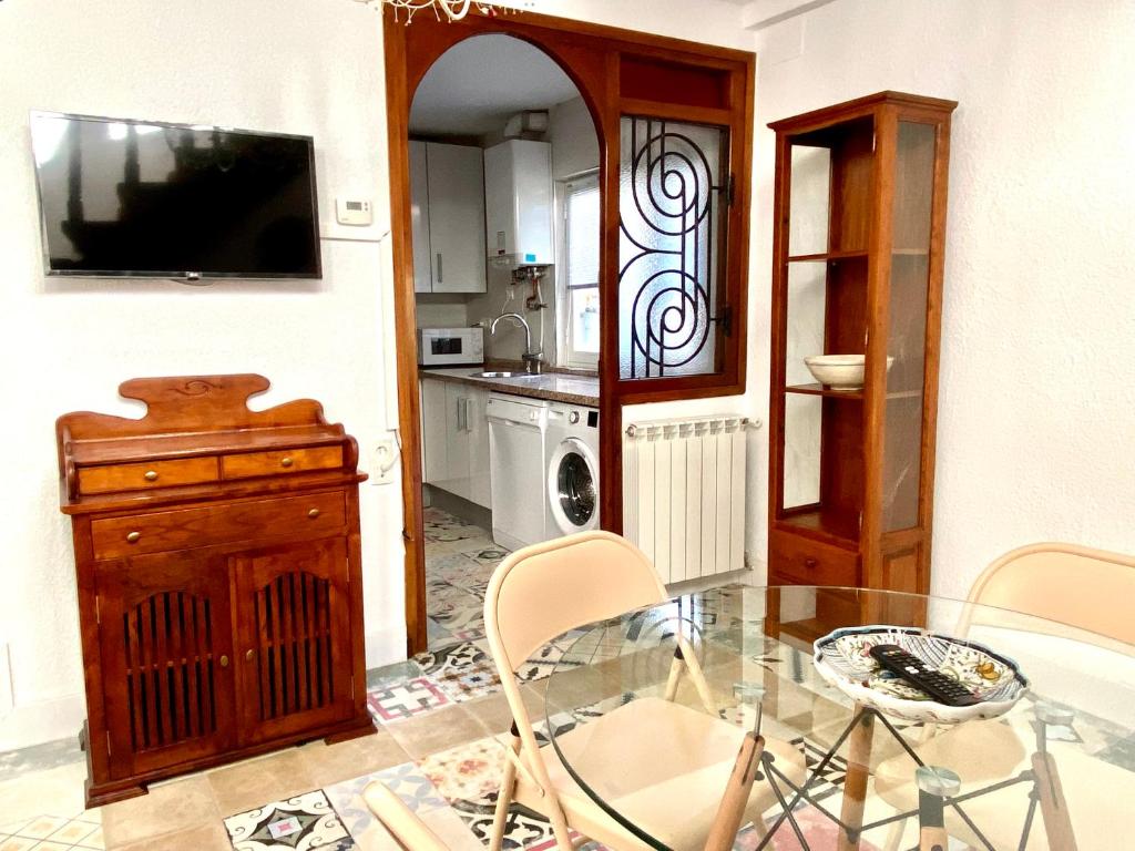 Kuchyň nebo kuchyňský kout v ubytování Housingleón - Atico Gaudí