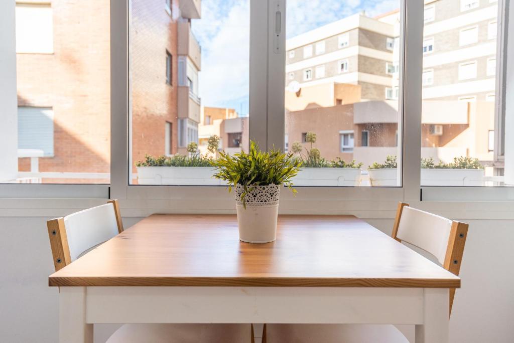 A balcony or terrace at LU&CIA Malagueta 7