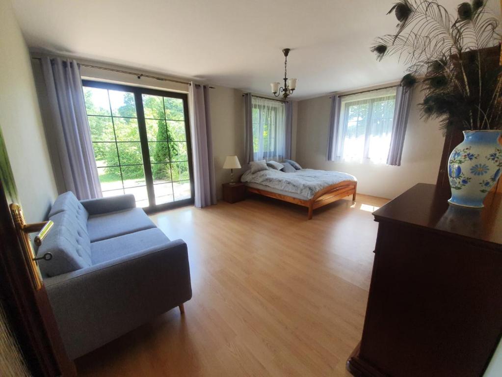 Mechowo Domek - Three-Bedroom House