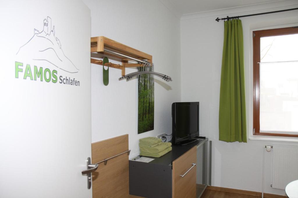 FAMOS Schlafen - 14