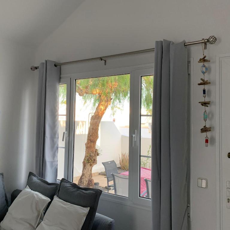 A seating area at Casa Acqua