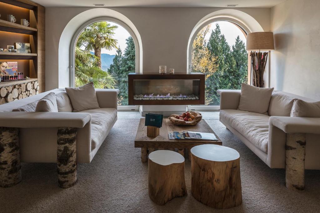 Area soggiorno di Kurhaus Cademario Hotel & SPA - Adults Only