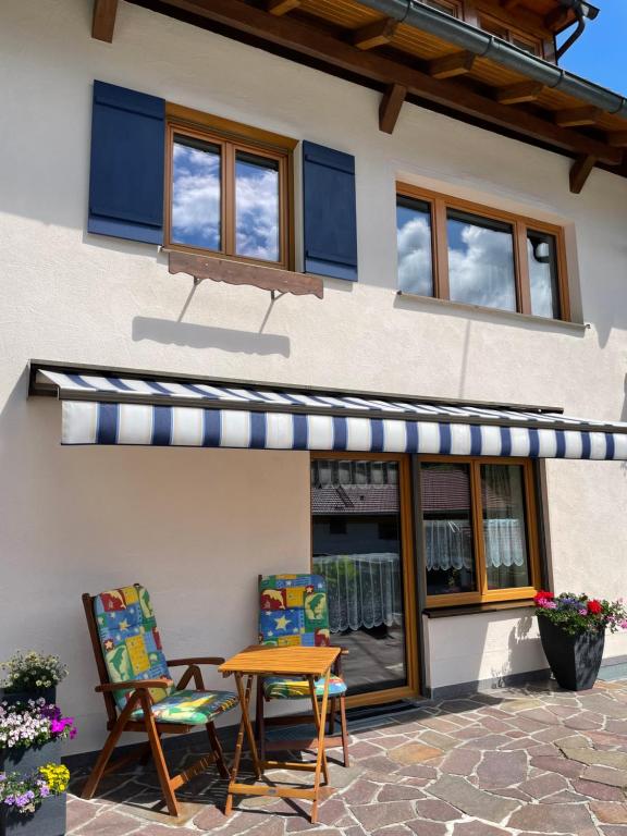 Balkón nebo terasa v ubytování Ferienwohnung Falkenstein