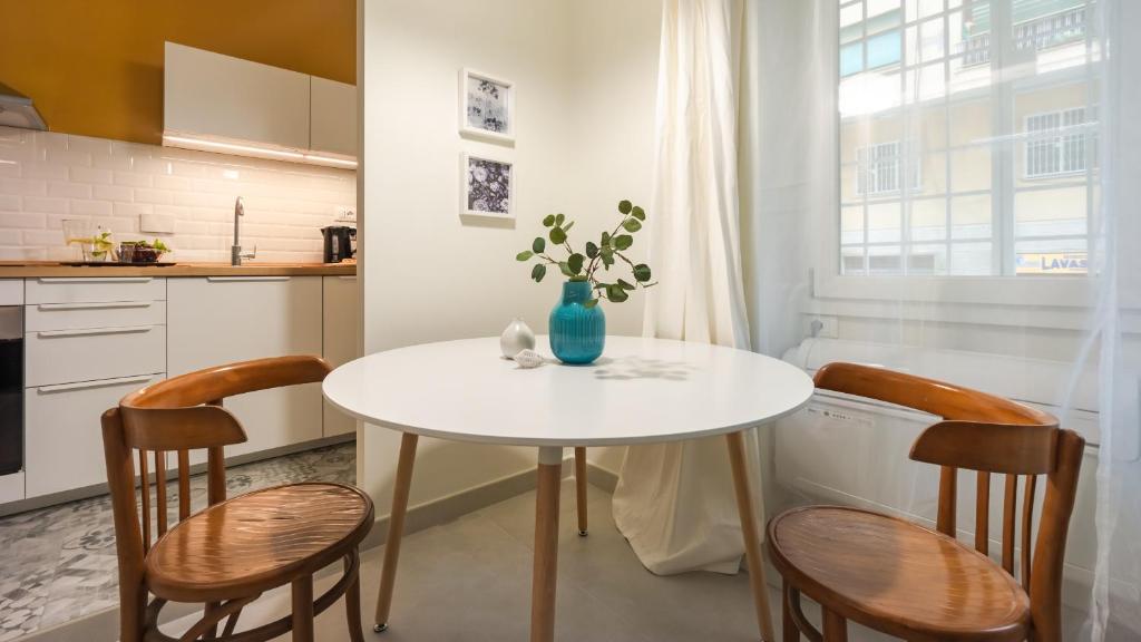 Iris - Close to Vatican Museums - One-Bedroom Apartment