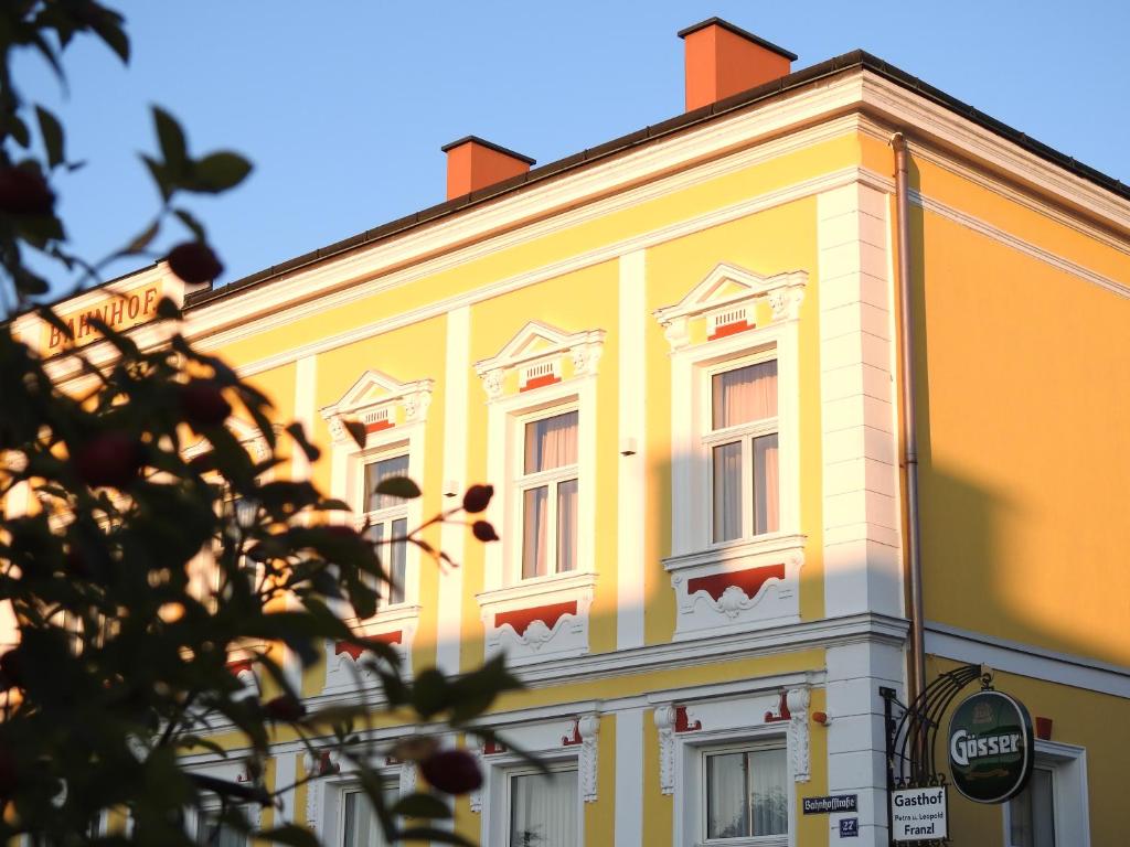 Budova, kde se hotel nachází