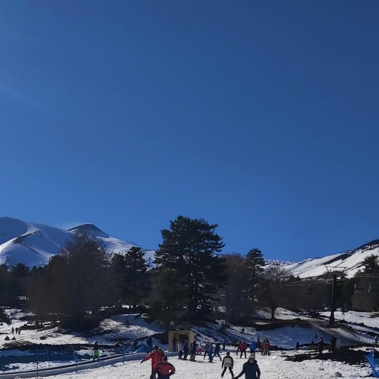 Obiekt Casa Holiday Sea Etna Di Enza zimą