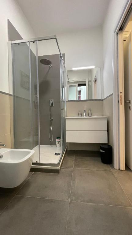 GUEST HOUSE KINGA CAVOUR - 18