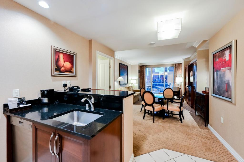 Signature Rental by Owner Direct - 