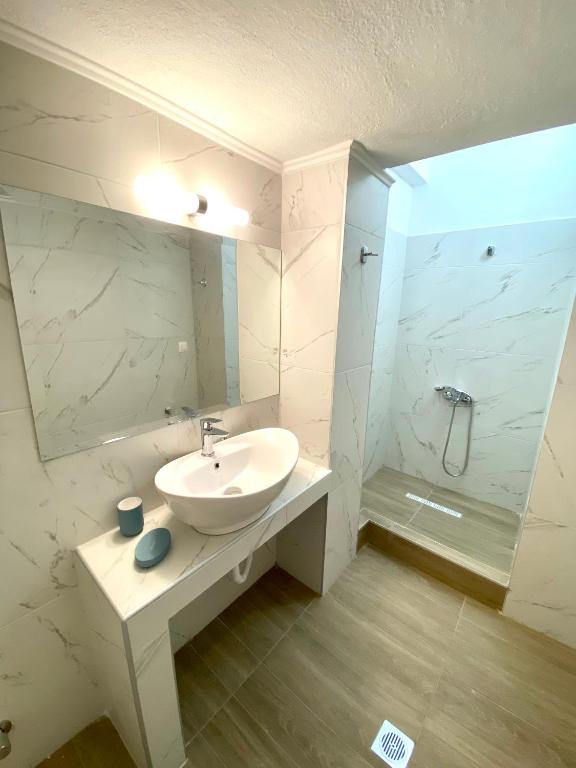 Eternal Suites Edessa - 5