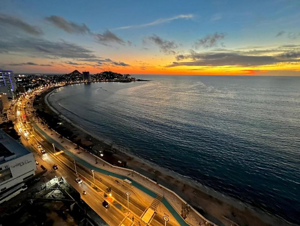 Sunset View Malecón 1404 Vista panoramica al mar, Mazatlán – Precios  actualizados 2022