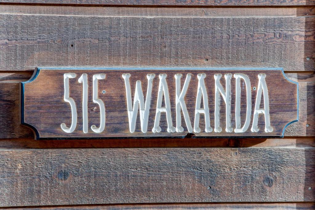 Certifikát, hodnocení, plakát nebo jiný dokument vystavený v ubytování Almost off the Grid