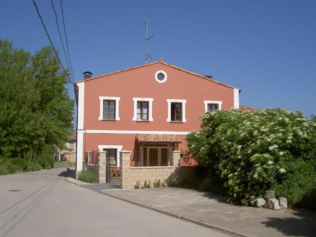 Budova, kde se the country house nachází
