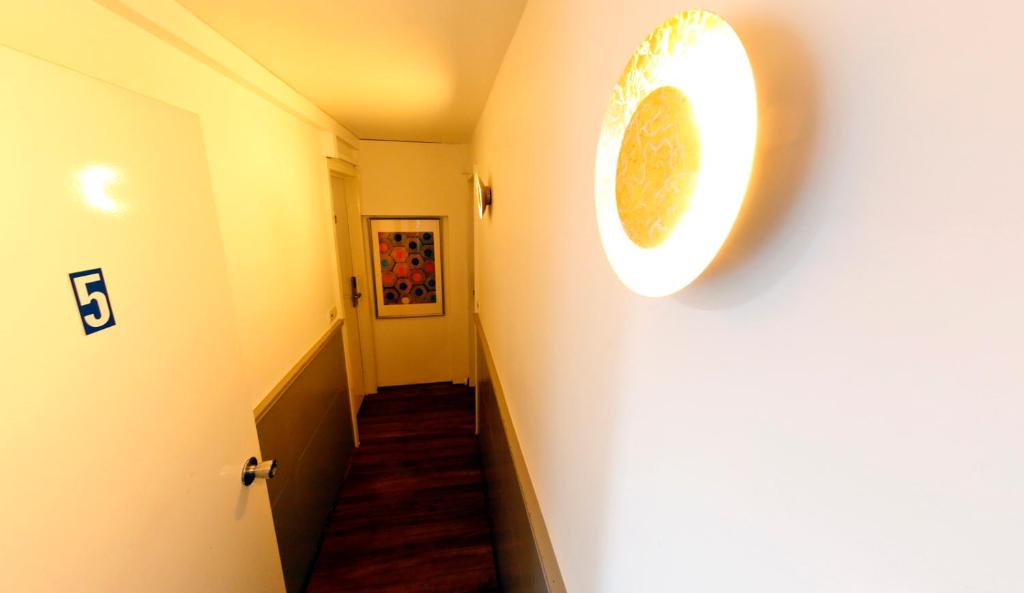 Hotel Midi-Zuid - Resim 29