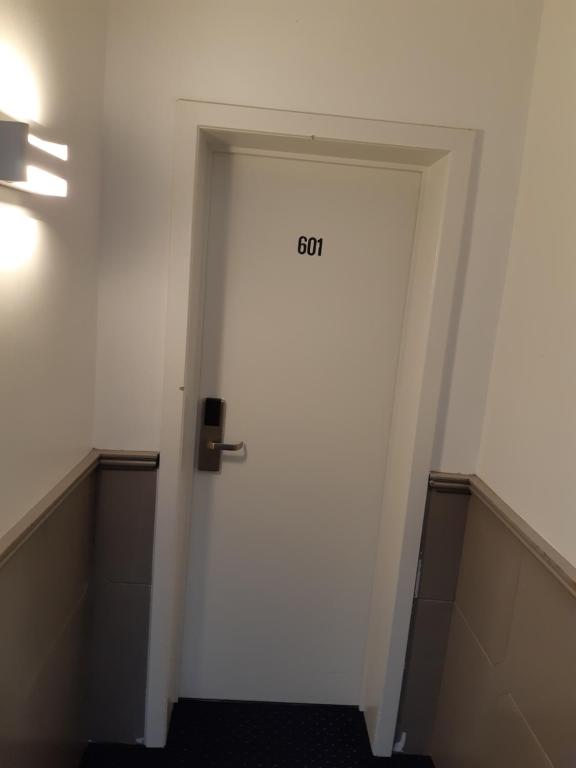 Hotel Midi-Zuid - Resim 38