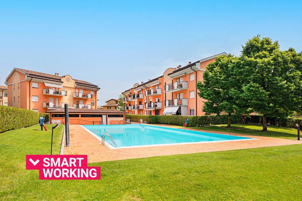 Πισίνα στο ή κοντά στο Maisonnette Il Todeschino B12 by Wonderful Italy