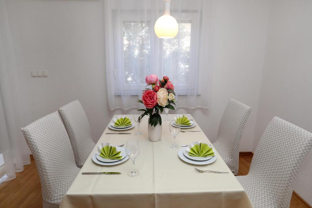 Fotografia z galérie ubytovania Apartmani Kolak v Trogiri