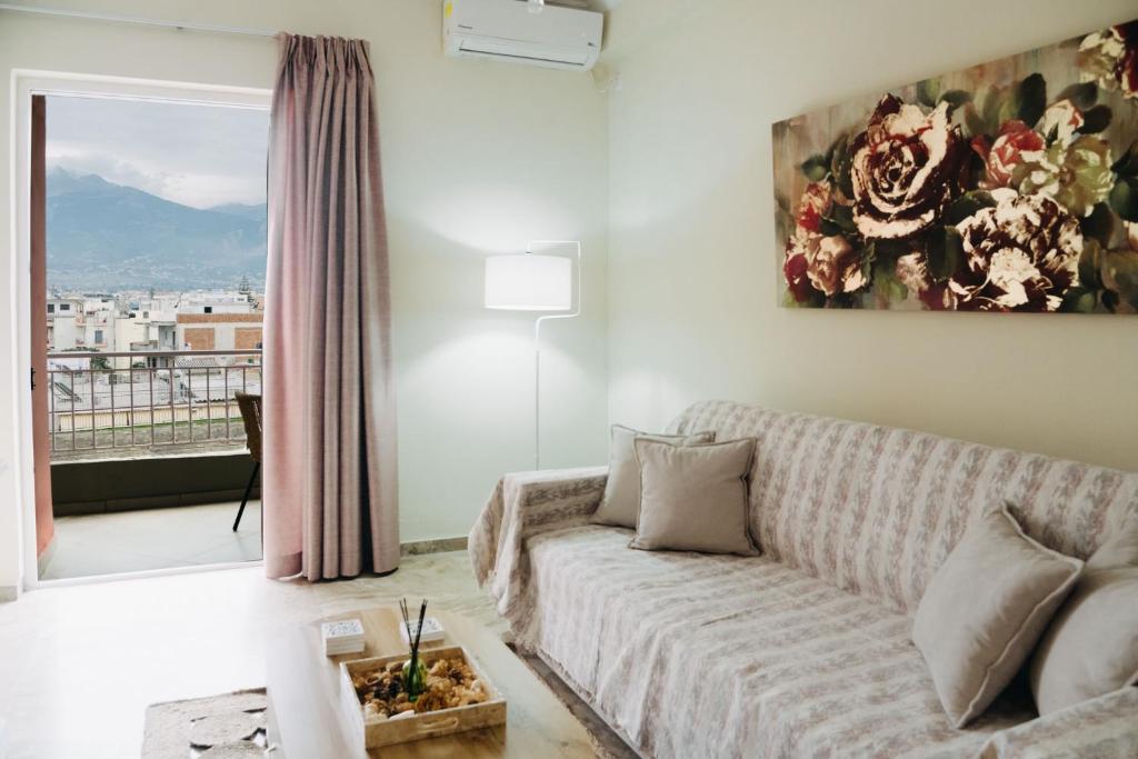 Posezení v ubytování Best House Saint John, New Port of Patras