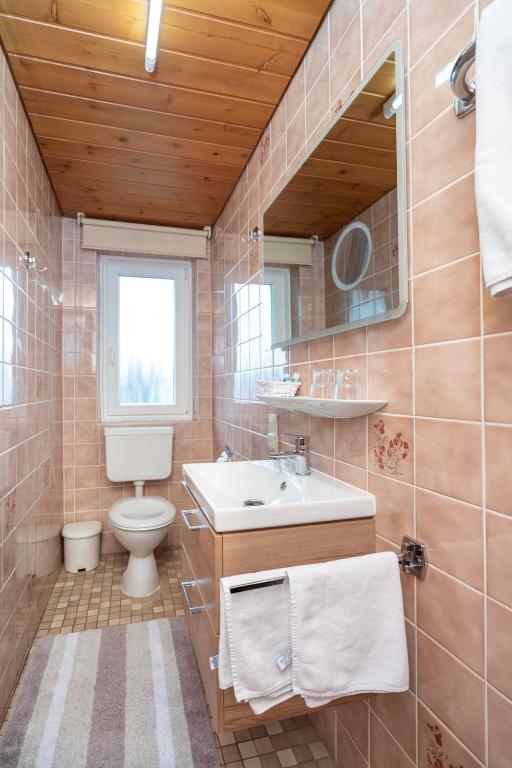 Koupelna v ubytování Gästehaus Kochelsee