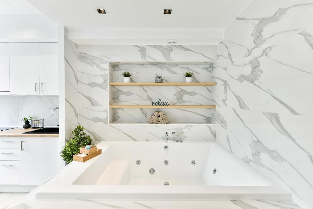 Porto Sea View Apartments - Suite Avec Bain à Remous