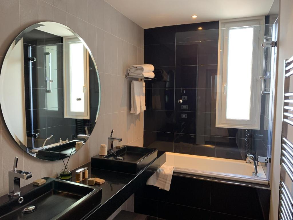 Hôtel Le Canberra - Resim 36