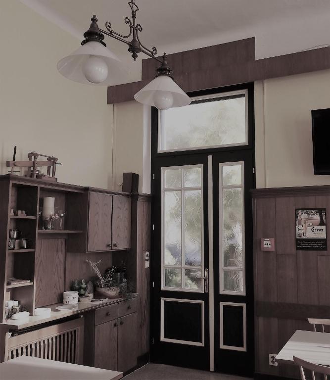 Kuchyň nebo kuchyňský kout v ubytování Gasthof Franzl