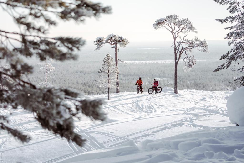 Ski-Inn PyhäSuites v zimě