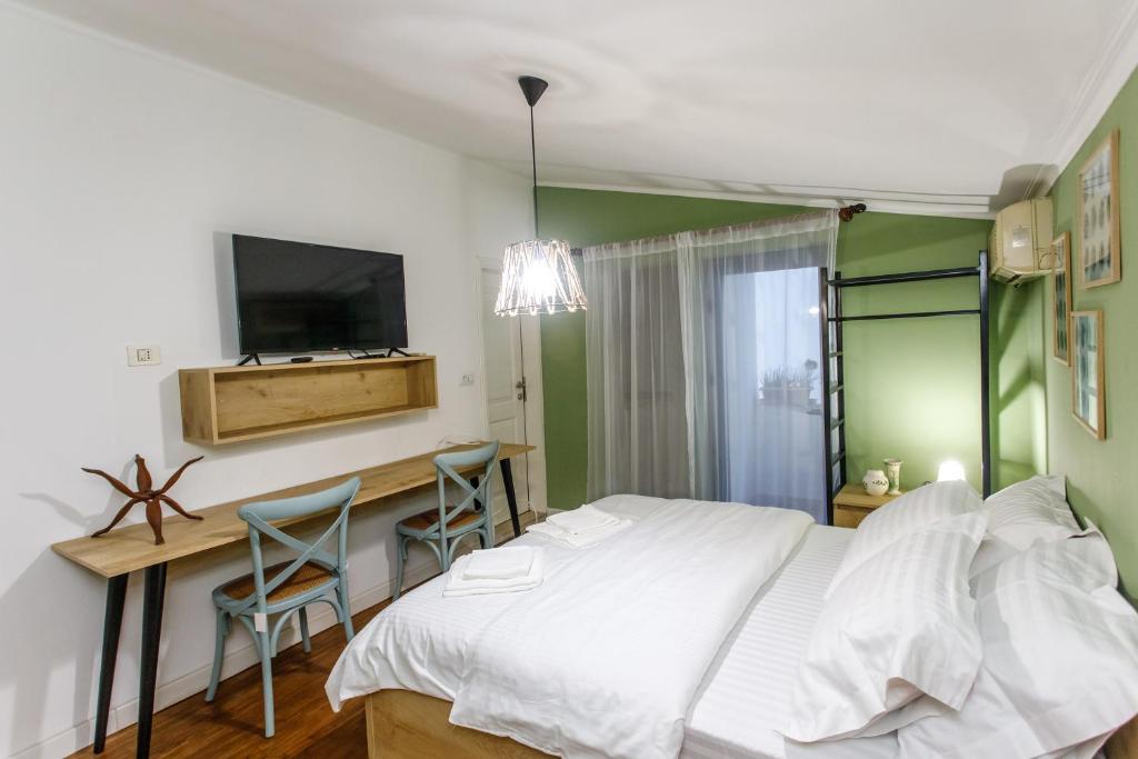 Studio Apartments Villa 24 - Appartement Met Balkon