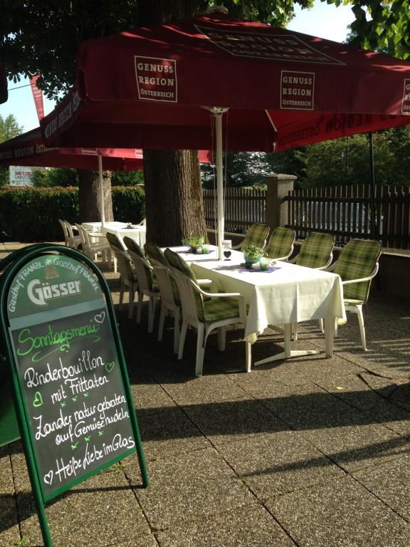 Restaurace v ubytování Gasthof Franzl