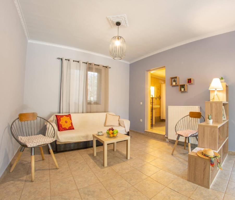 Posezení v ubytování VILLA MOURIA