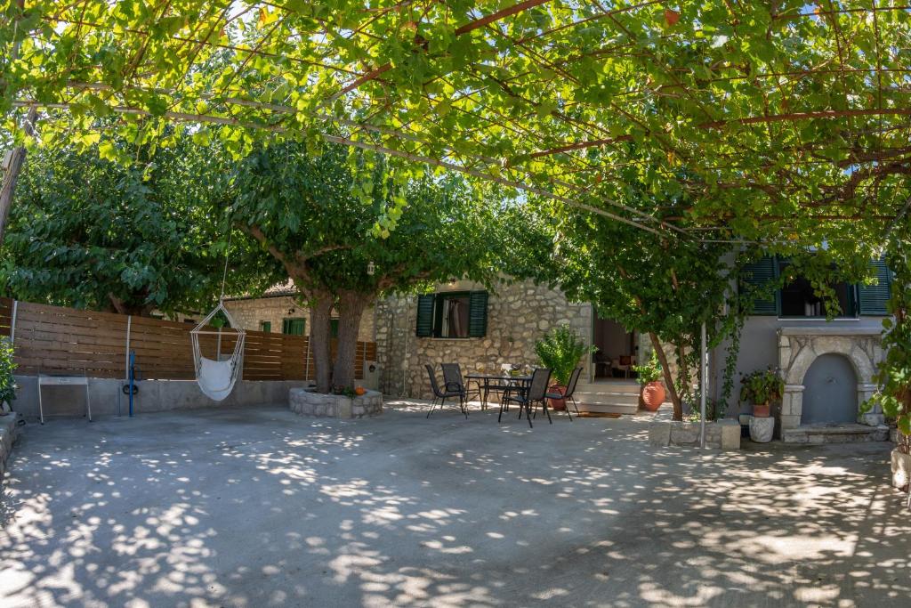 Zahrada ubytování VILLA MOURIA