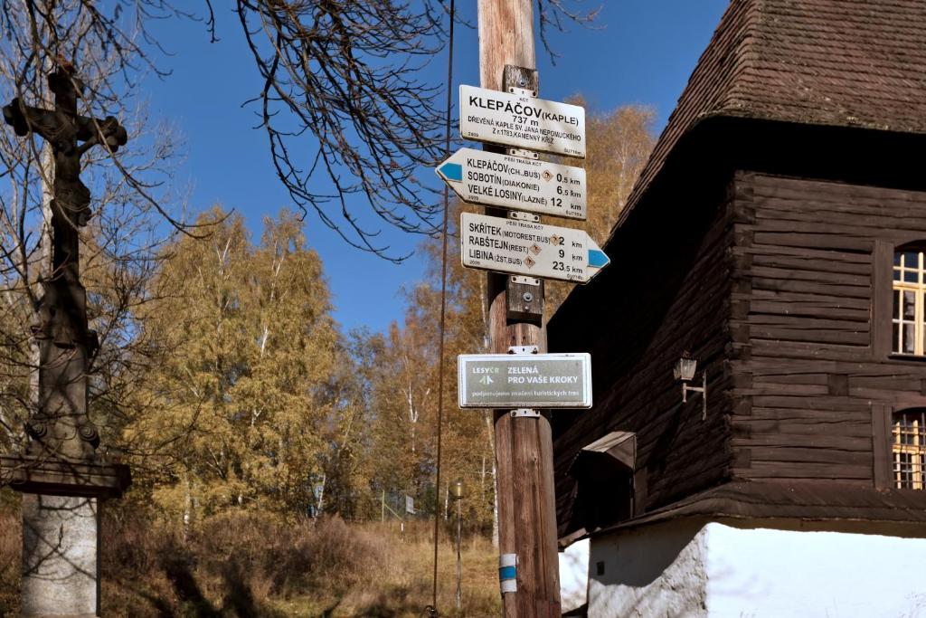 Fotografie z fotogalerie ubytování Chata Myslivna v destinaci Klepáčov