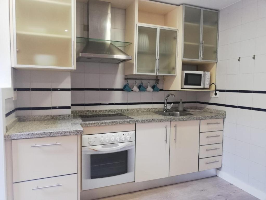 Kép PRECIOSO APARTAMENTO JUNTO A LA ALHAMBRA EN PLENO CENTRo szállásáról Granadában a galériában