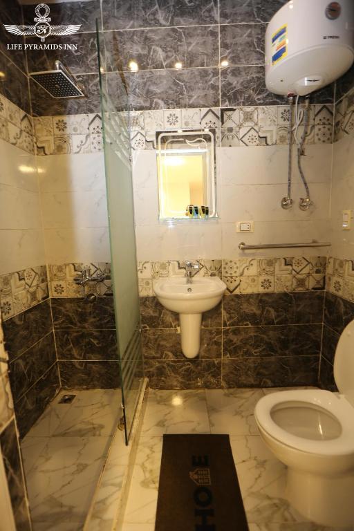 Life Pyramids Inn - 9