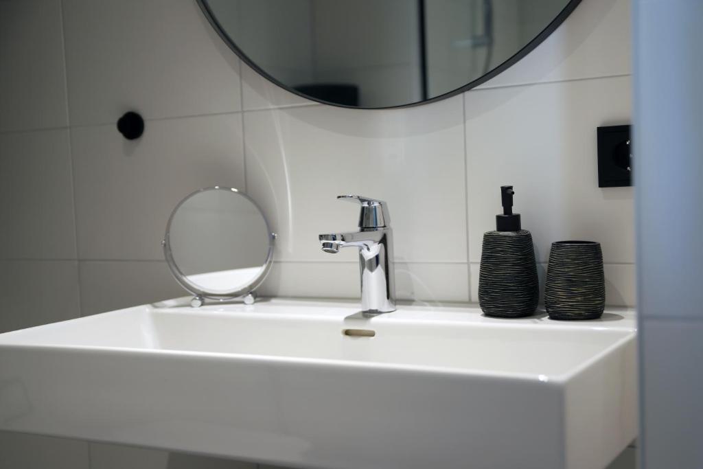 Koupelna v ubytování Schierzicht Logement